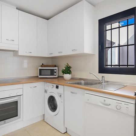 Apartamento De 2 Dormitorios En Playas Del Duque ماربيا المظهر الخارجي الصورة