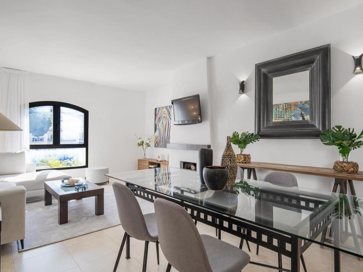 Apartamento De 2 Dormitorios En Playas Del Duque ماربيا المظهر الخارجي الصورة