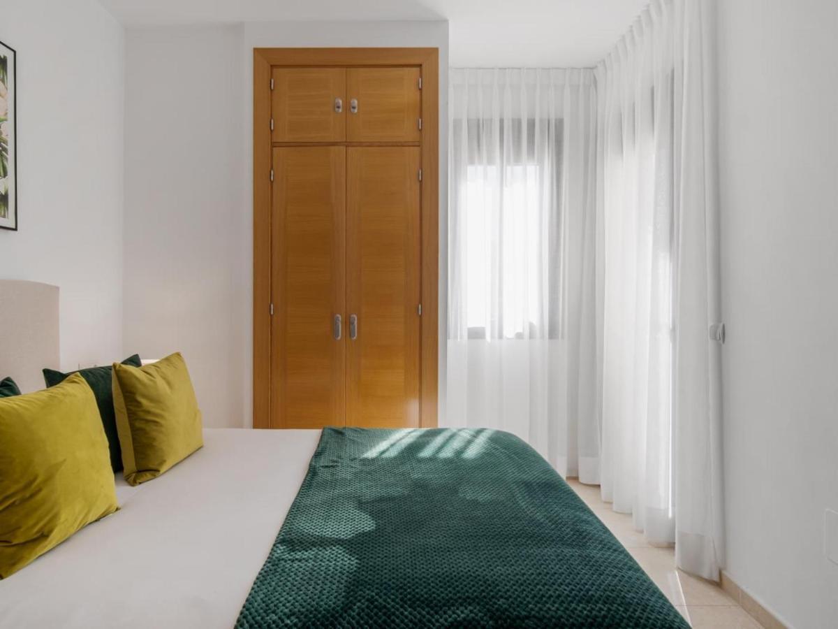 Apartamento De 2 Dormitorios En Playas Del Duque ماربيا المظهر الخارجي الصورة
